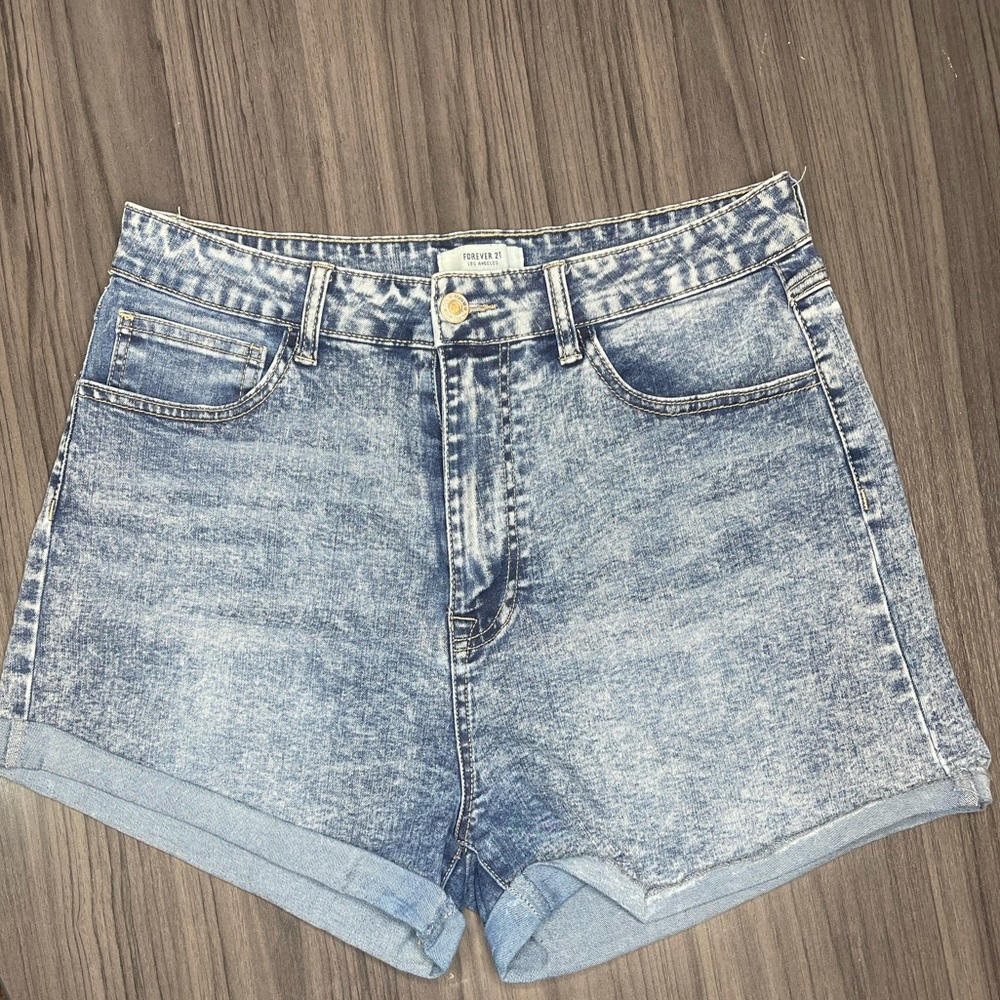 Short shorts